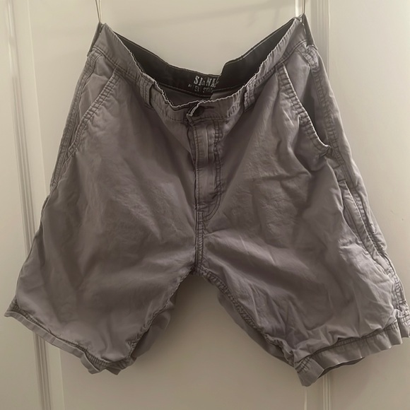 Six pockets shorts - Picture 1 of 6